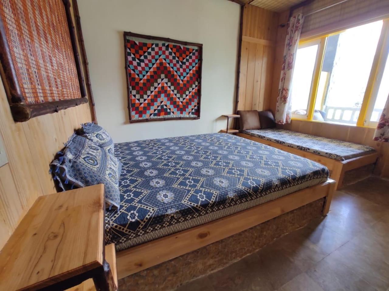 Khana Badosh Resort Kalam Ngoại thất bức ảnh